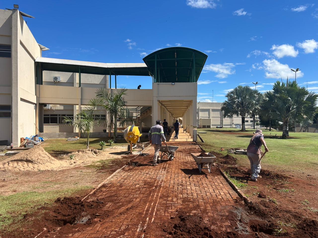 A previsão é de que a construção seja finalizada em 3 meses